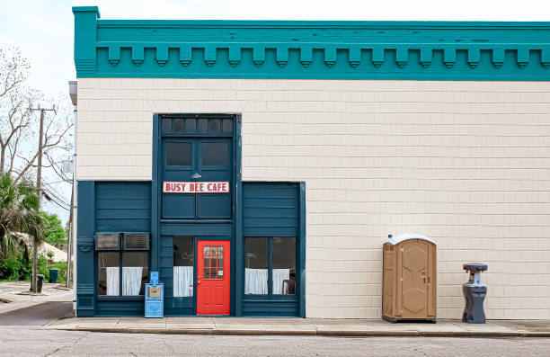 Portable Toilet Options We Offer in Marionville, MO